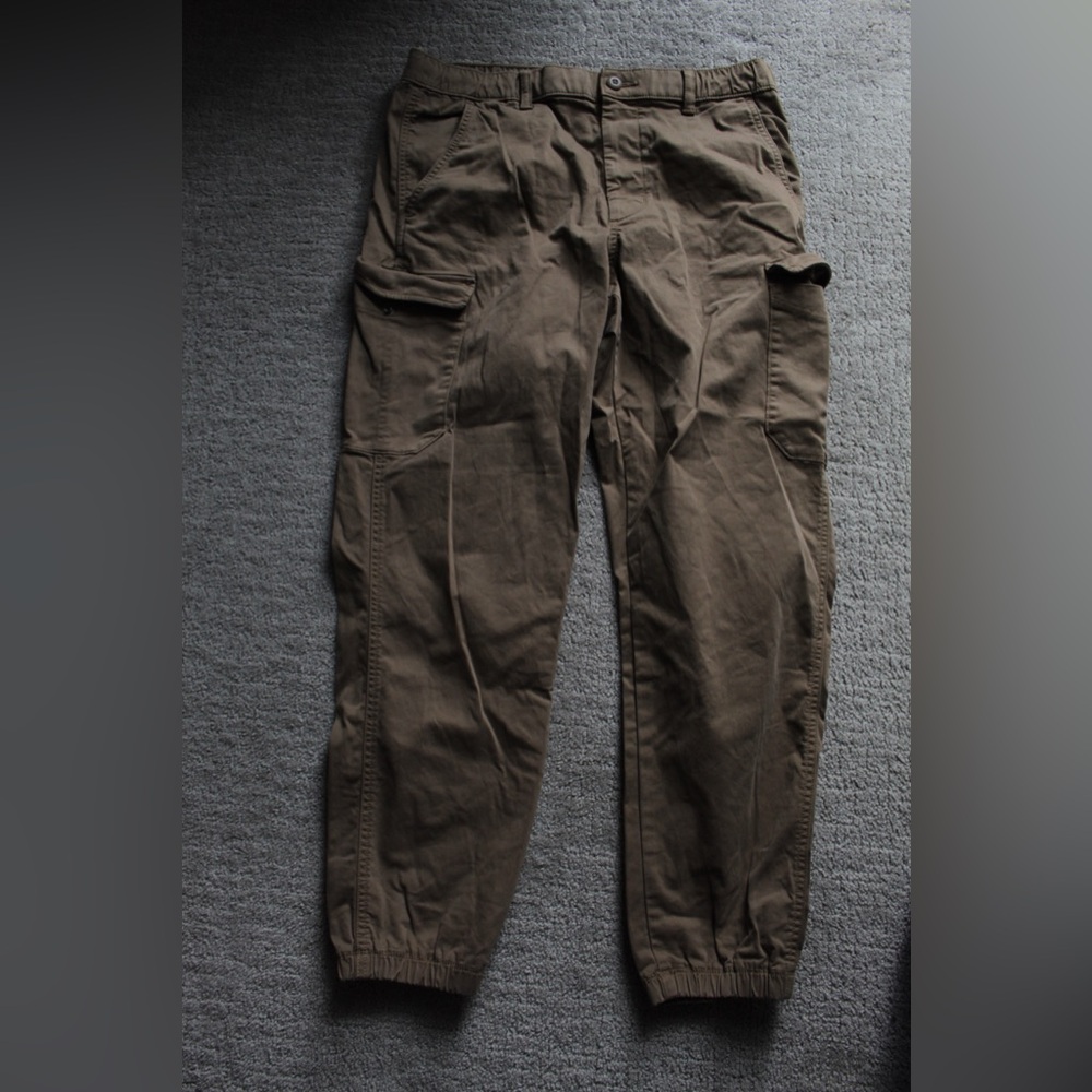 Uniqlo Brown Cargo Pants Durable Cotton Straight Leg